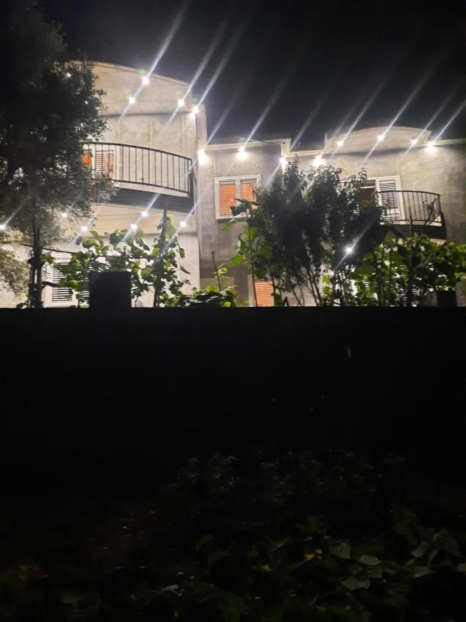 Bujtina Lugina E Vjoses Villa Permet Bagian luar foto